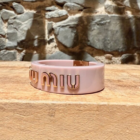 Miu Miu Orchid Pink Plexiglass Enamel Logo Hinged Bracelet - Picture 7 of 11